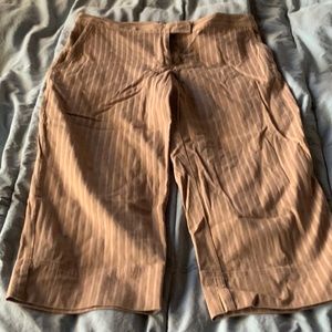 Stretch iZOD XFG cropped jeans